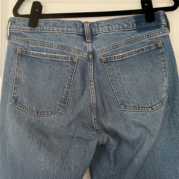 Abercrombie & Fitch 90s Straight Mid Rise Jeans, Distressed, Size 30/10R - Picture 3 of 6